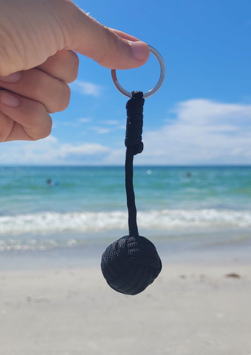 Black Paracord Keychain - VidaVibe Volleyball